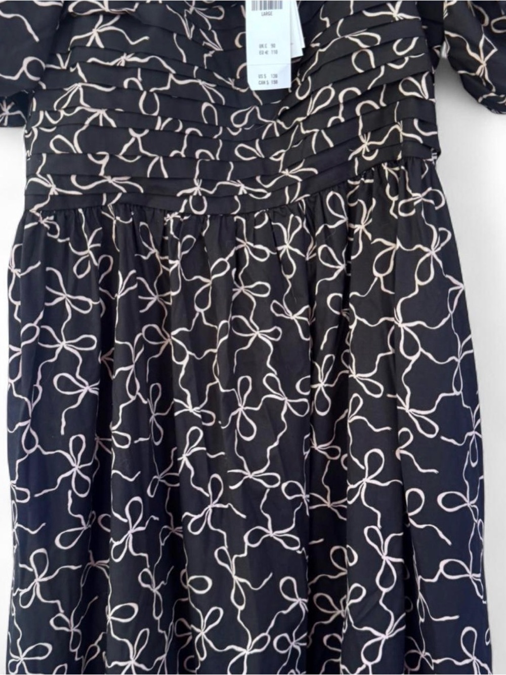 Abercrombie & Fitch Emerson puff sleeve dress NWT BLACK WITH BOWS SZ LARGE - Picture 2 of 4